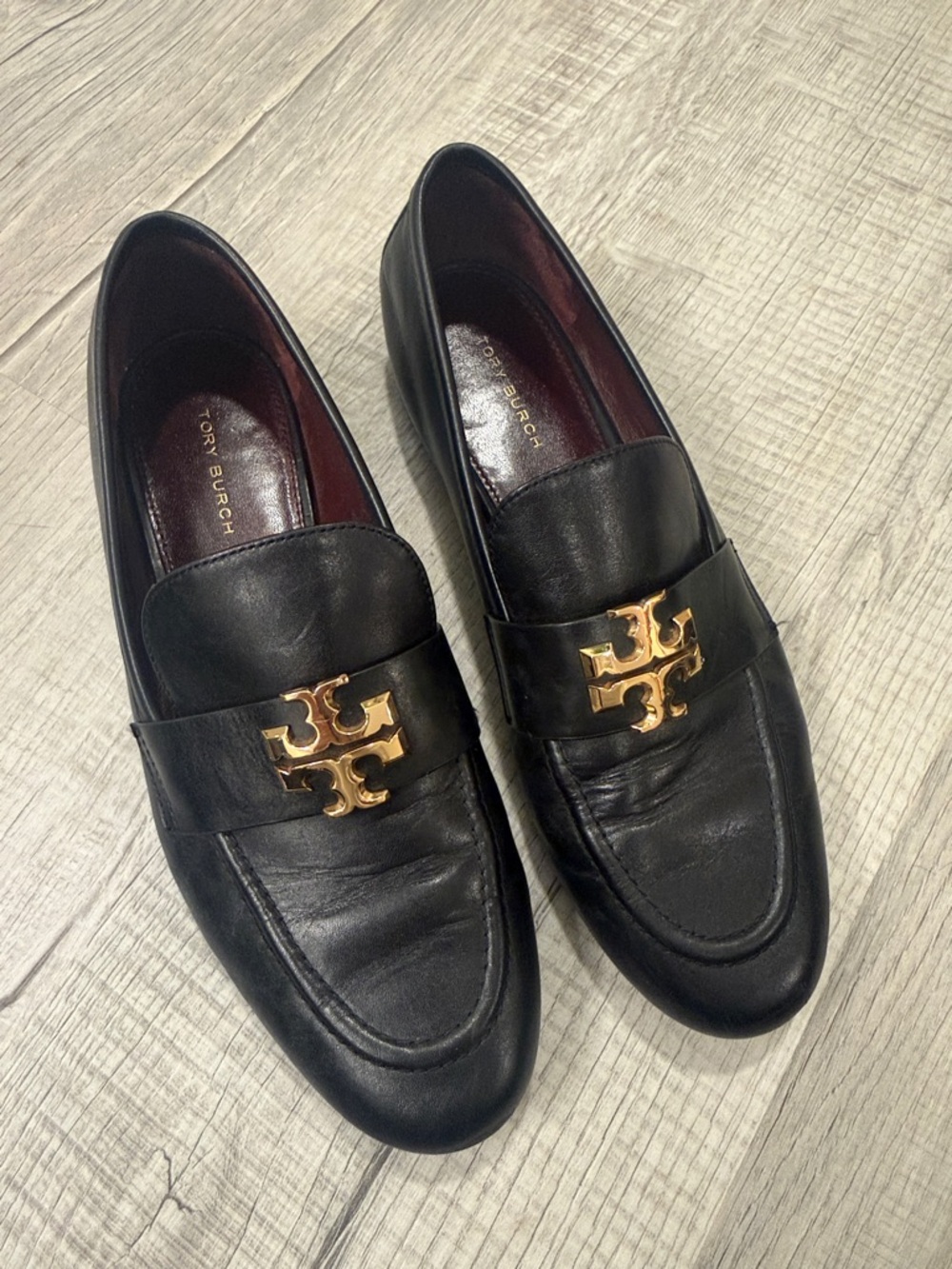 Tory Burch Black Leather Eleanor Loafers with Gold Logo Size 6.5